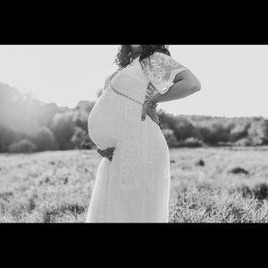 Beautiful maternity dress